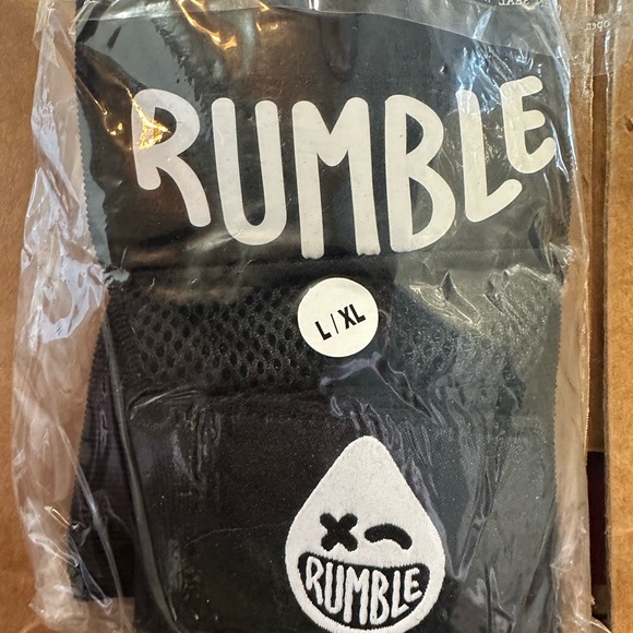RUMBLE Accessories Brand New Rumble Wink Boxing Glove And Jab Quick